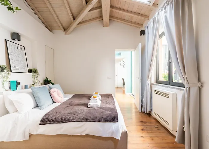 Loft Via Della Scala With Terrace Apartamento